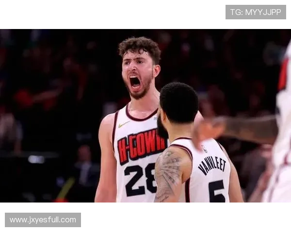 火箭输球闹矛盾 KD与申京球迷互怼 火箭输球闹矛盾 KD与申京球迷互怼